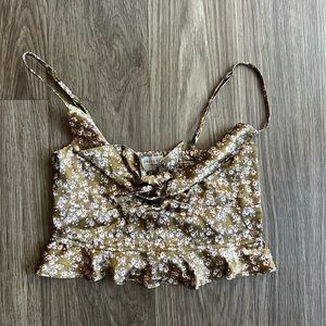 Tie front crop top in size small